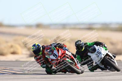 media/Dec-07-2025-CVMA (Sun) [[3e7d2de5dc]]/Race 11-Formula 2-CVMA Hooligans-American Thunder/